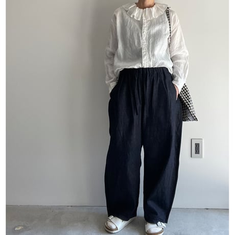 R&D.M.CO- L.G.D. RUFFLE COLLAR BLOUSE