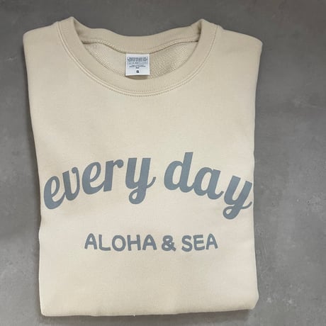 every day　ライトトレーナー