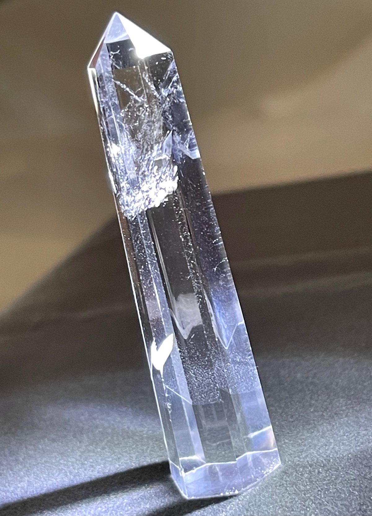水晶【クリアクオーツ】 六角柱◇タワー◇ポイント◇天然石