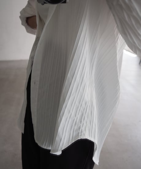 airy hoodie shirt / white