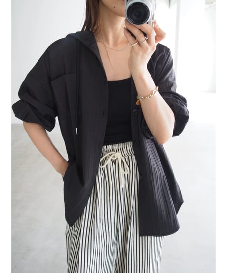 airy hoodie shirt / black