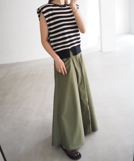 military flare skirt / khaki