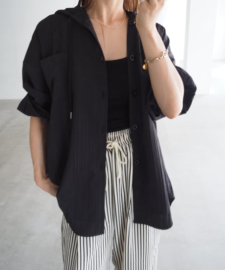 airy hoodie shirt / black