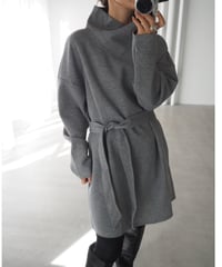 ドレープシルエットワンピース