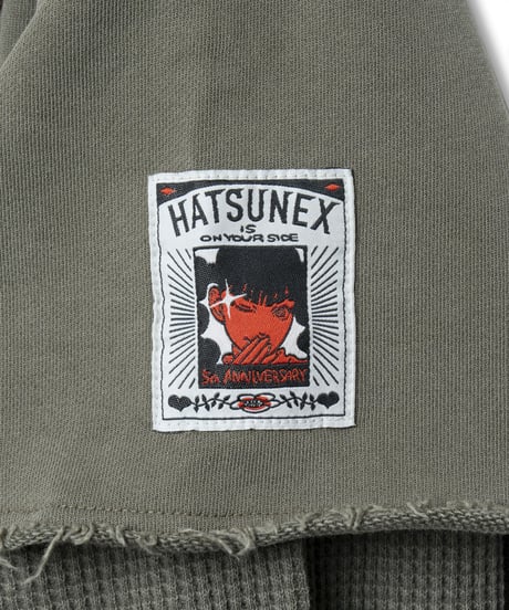 Hatsunex meets Meri Maeno Lost Herbarium フェイクレイヤードスウェット（オリーブ）