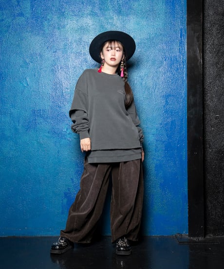 Hatsunex meets Meri Maeno Lost Herbarium フェイクレイヤードスウェット（アッシュブラック）