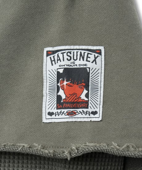 Hatsunex Goddess of Harvest フェイクレイヤードスウェット（オリーブ）