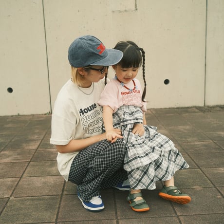 〈adult〉𝗟𝗶𝗹𝗶 𝗹𝗼𝗴𝗼 𝗧-𝘀𝗵𝗶𝗿𝘁/ 𝗟𝗶𝗹𝗶'𝘀 𝗮𝗺𝗯𝗮𝘀𝘀𝗮𝗱𝗼𝗿 × 𝗛𝗼𝘂𝘀𝗲 𝗼𝗳 𝗟𝗶𝗹𝗶