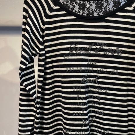 Euro lace docking design border knit