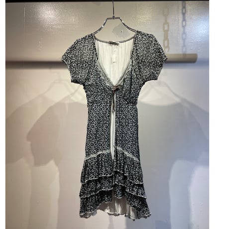 Floral layered design one-piece