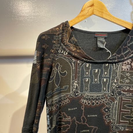 custo Barcelona design tops