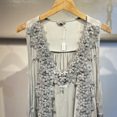 Floral embroidery design tops