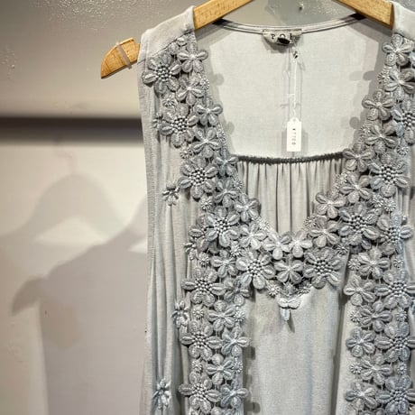 Floral embroidery design tops