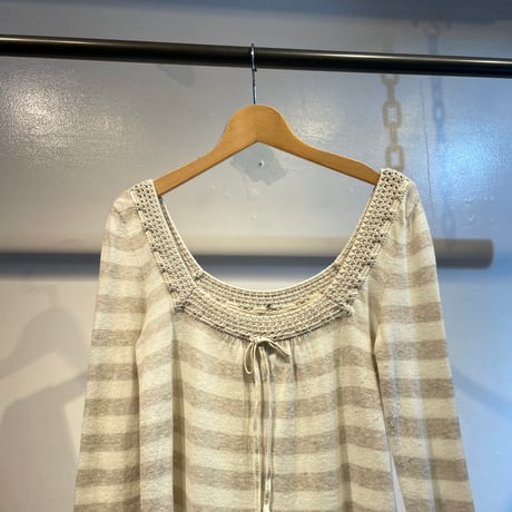 Abercrombie & Fitch design border knit