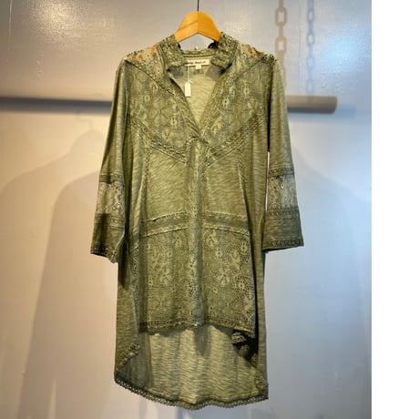 Lace design long tops