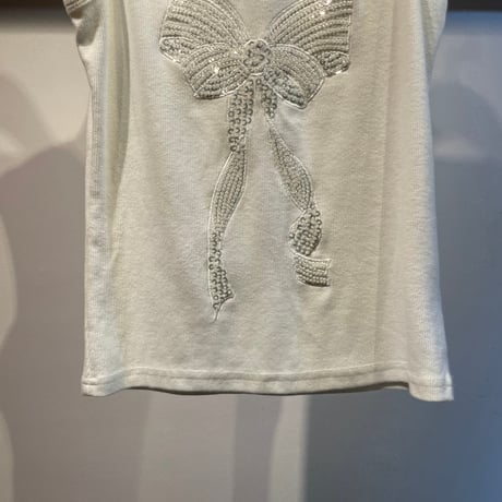 Ribbon bijou design tops
