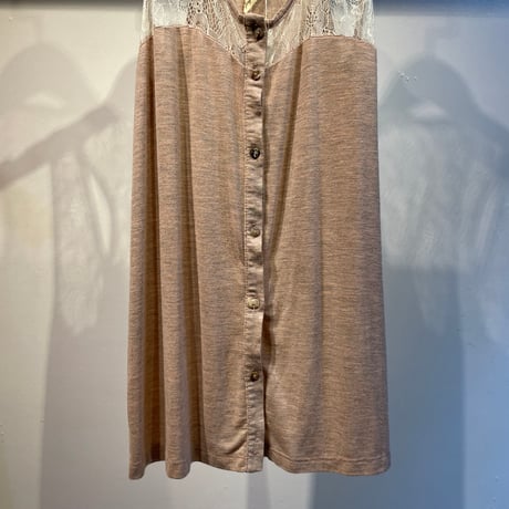 Lace pattern design tops