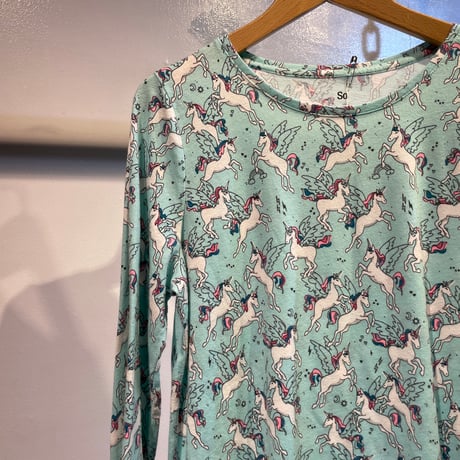 Unicorn design tops