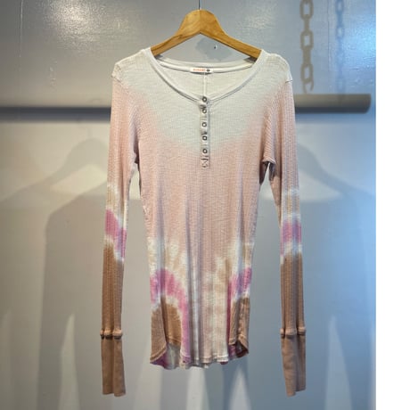 Tie-dye henry design tops