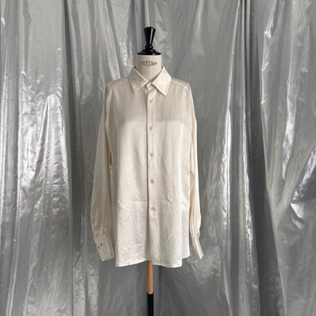 ITEM | LOVE by MarchAprilMay