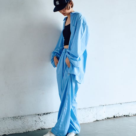 ITEM | LOVE by MarchAprilMay