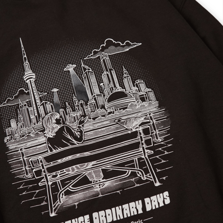 《Beric》Strange Crewneck / Brown