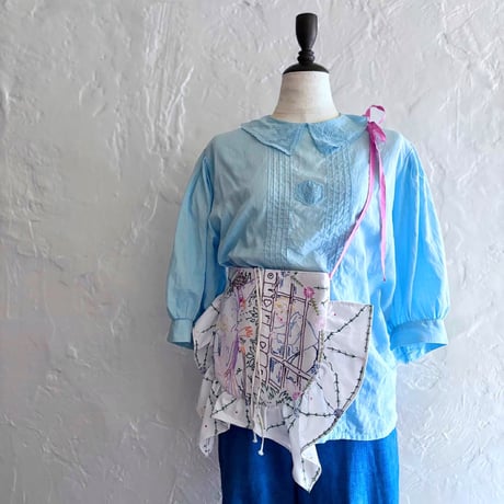 embroidery pochette(Hansel and Gretel)