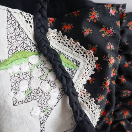 embroidery floral frill bag  (lily of the velley)