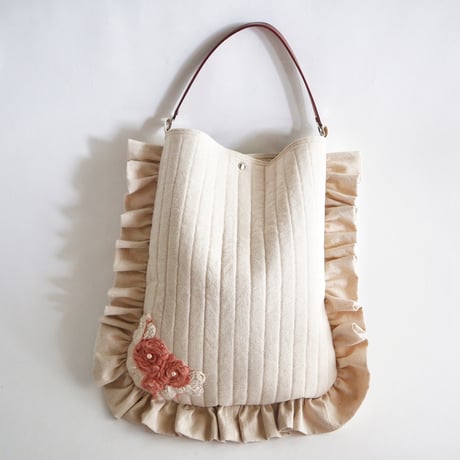 embroidery frill bag  (shepherd)