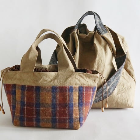 newspaper bag (deep beige)