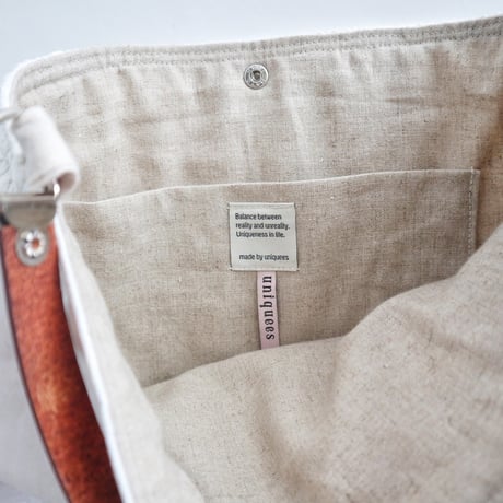 embroidery frill bag  (holly hobbie)