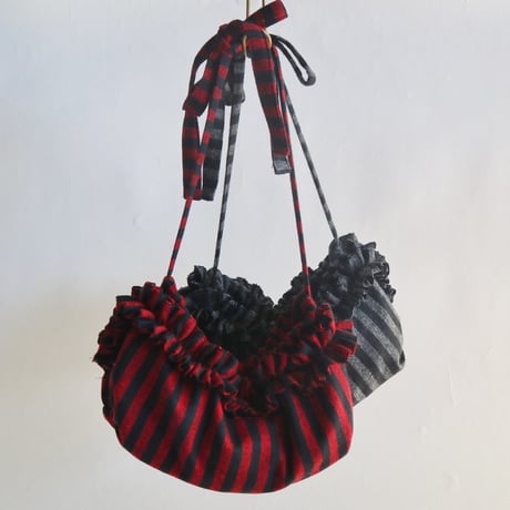 shirring bag （red stripe)