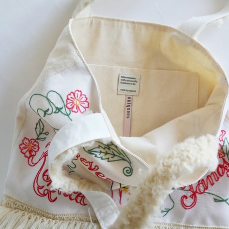 "upcycle" vintage embroidery bag (ecru)