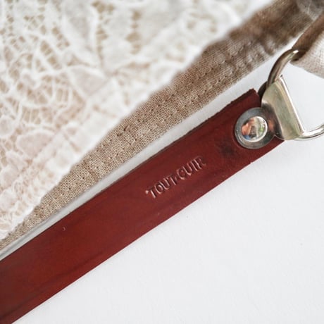 embroidery frill bag  (holly hobbie)