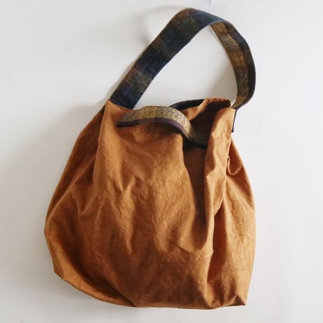 newspaper bag (kakisibu)