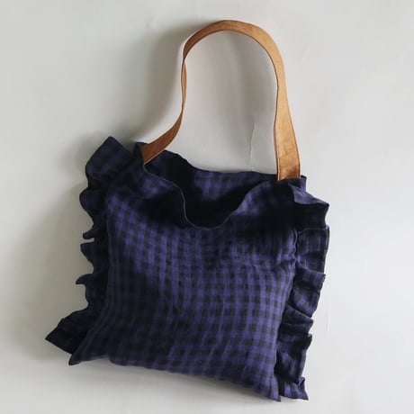 embroidery  frill bag  (Leo)