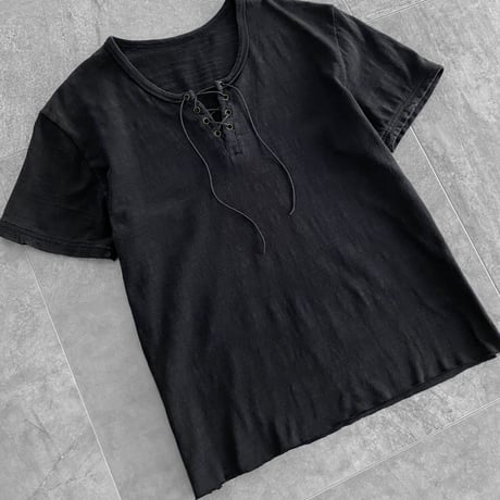 lace up tee