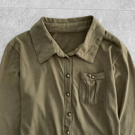 metal button shirt