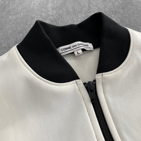 COMME des GARÇONS