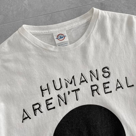 alien print tee