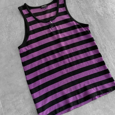 border tanktop
