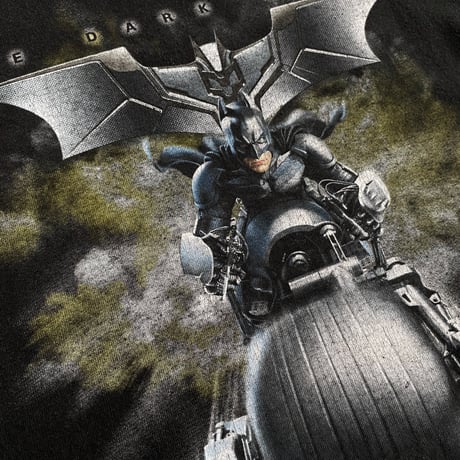 THE DARK KNIGHT