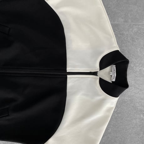 COMME des GARÇONS