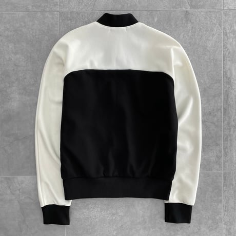 COMME des GARÇONS