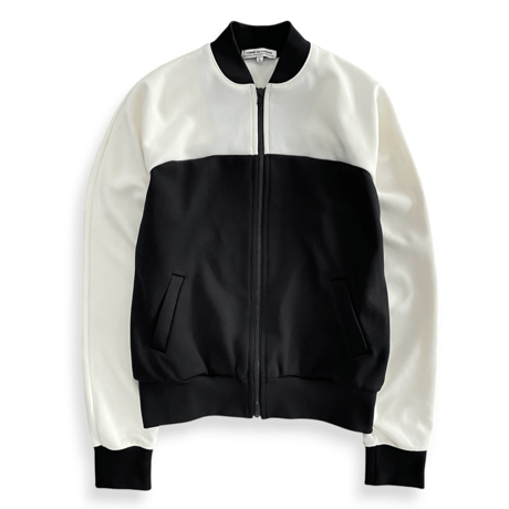 COMME des GARÇONS