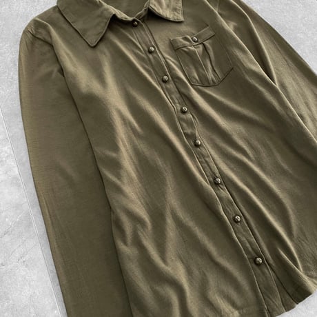metal button shirt