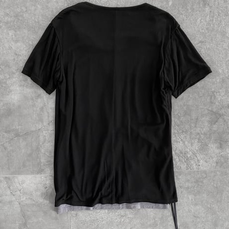 layered tee