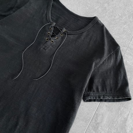 lace up tee