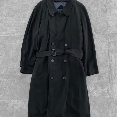 YVES SAINT LAURENT