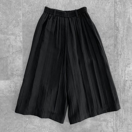cropped wide pants